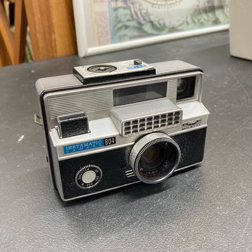 80'sカメラ "kodak" ブルーライン