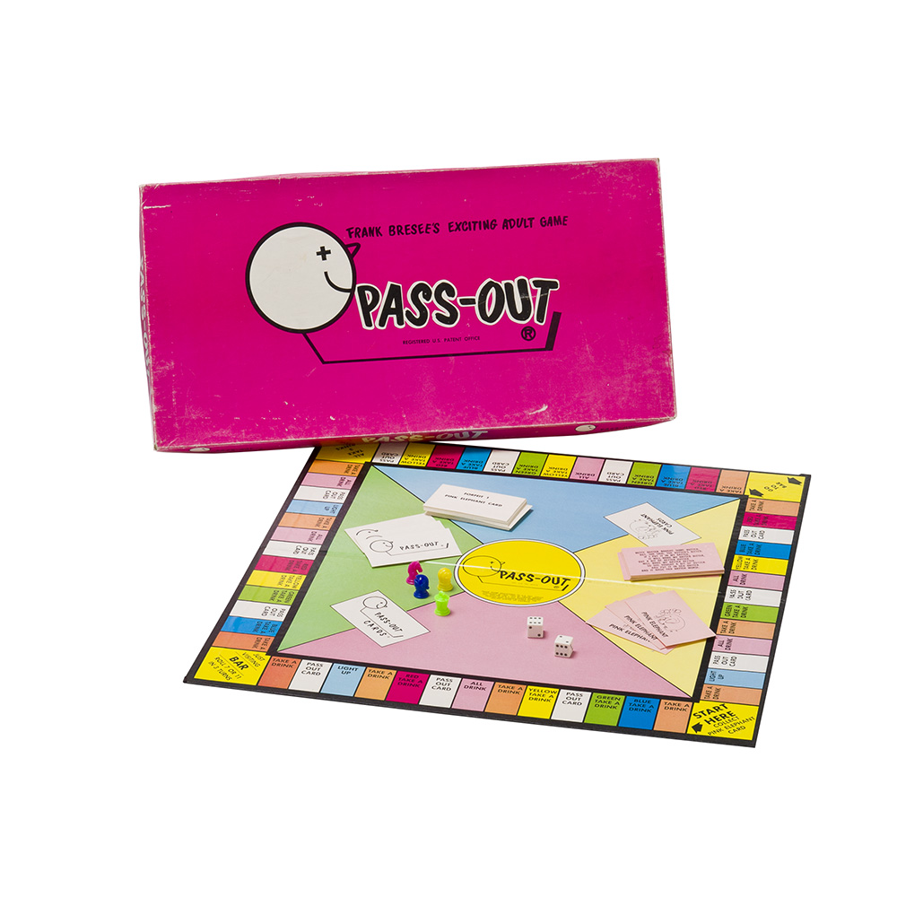 ボードゲーム　｢PASSｰOUT｣