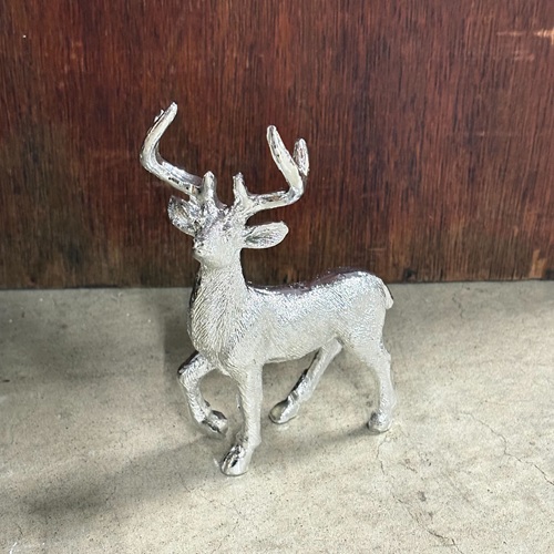 オブジェ　トナカイ　シルバー　足上げ