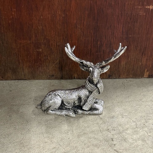 オブジェ　トナカイ　シルバー　座り　マフラー