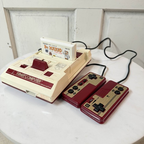 テレビゲームＳＥＴ　ファミリー　コンピューター